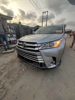 Toyota Highlander 2017
