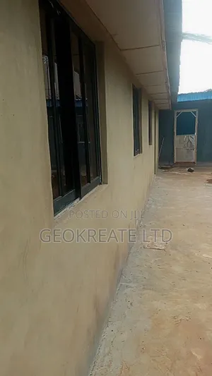 Mini Flat in Durojaiye Estate, Ifo for rent