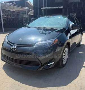Toyota Corolla LE 4dr Sedan (1.8L 4cyl CVT) 2015 Black