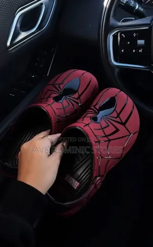 MARVEL X CROCS Spiderman Neo Classic Crocs