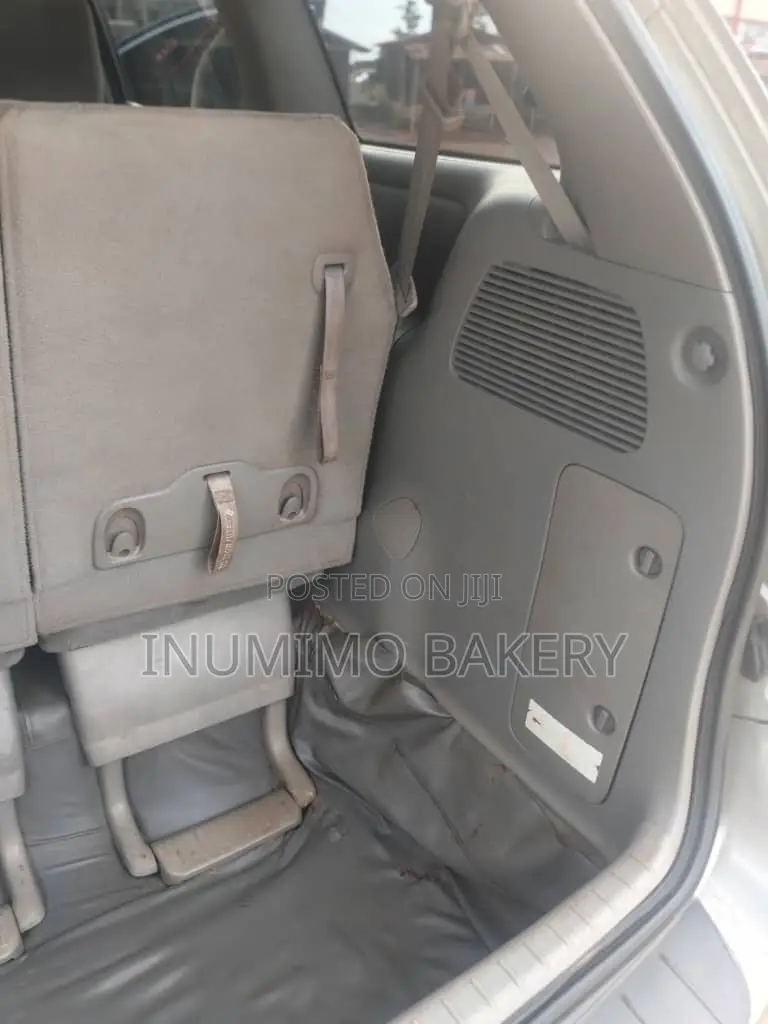 Toyota Sienna CE 2005 Gold