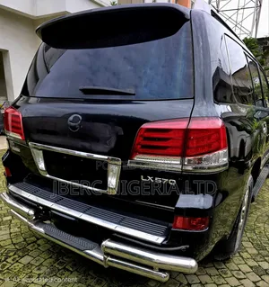 Lexus LX 570 AWD 2013 Black