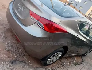 Hyundai Elantra 2012 Gray