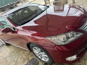 Lexus ES 350 2010 Red