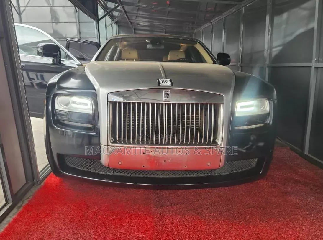 Rolls-Royce Ghost Base 2011 Black