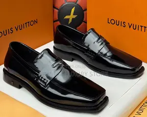 Louis Vuitton Quality Luxury Men Cooperate Shoe
