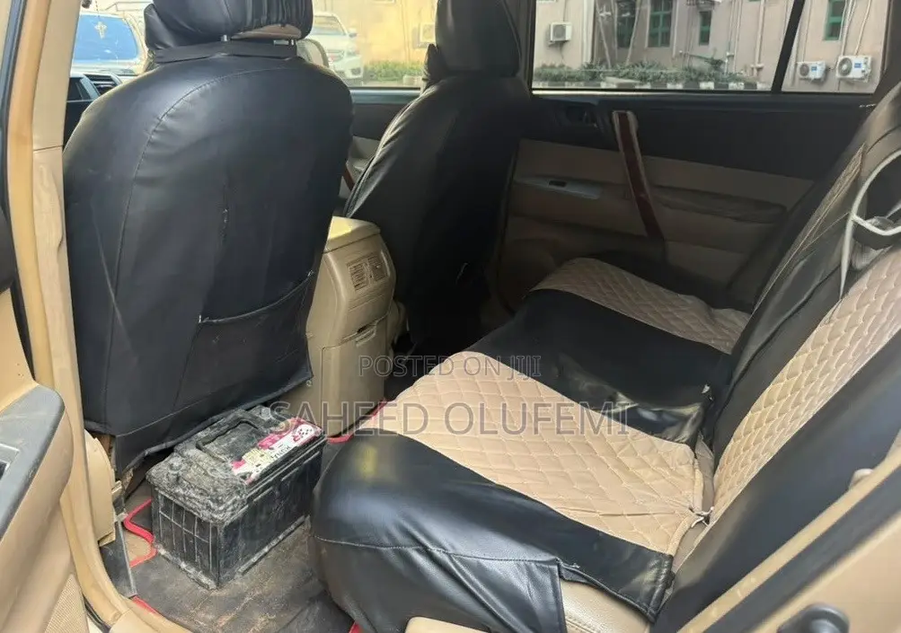 Toyota Highlander 2008 Gold