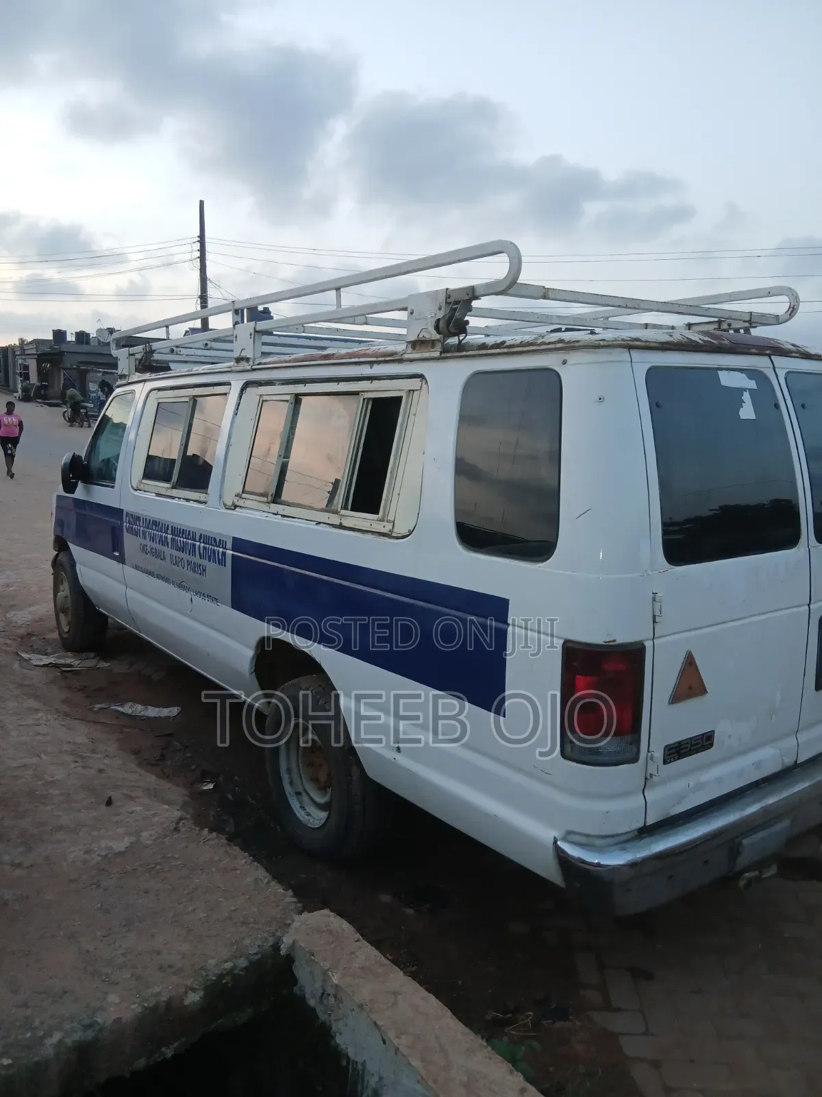 Ford Transit 1996 White