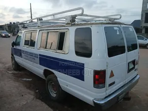 Ford Transit 1996 White