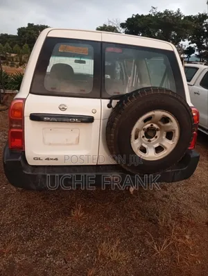 Nissan Patrol 2014 White