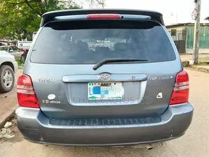 Toyota Highlander 2003 Blue