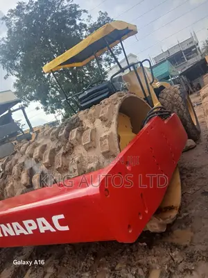 Dynapac Roller