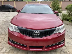 Toyota Camry SE Sport 4dr Sedan (2.5L 4cyl 6A) 2014 Red