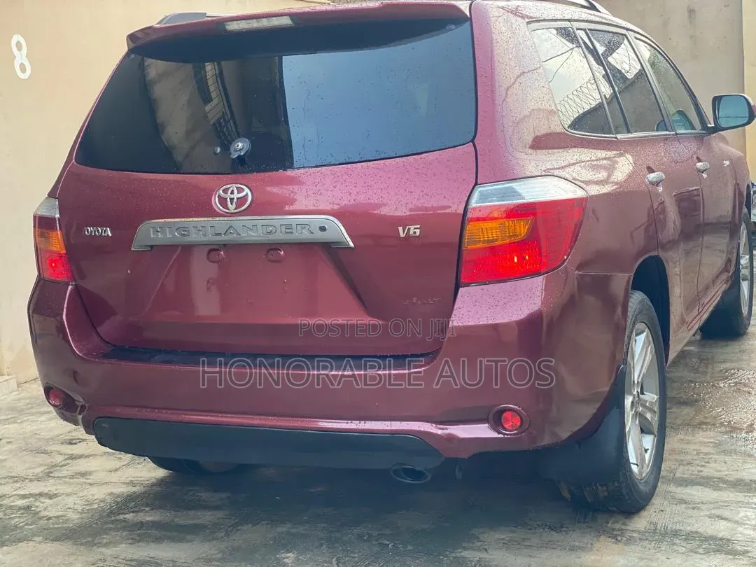 Toyota Highlander 2009 Red