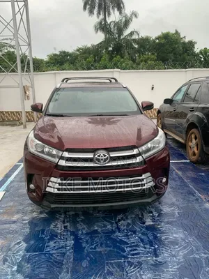 Toyota Highlander 2016 Red