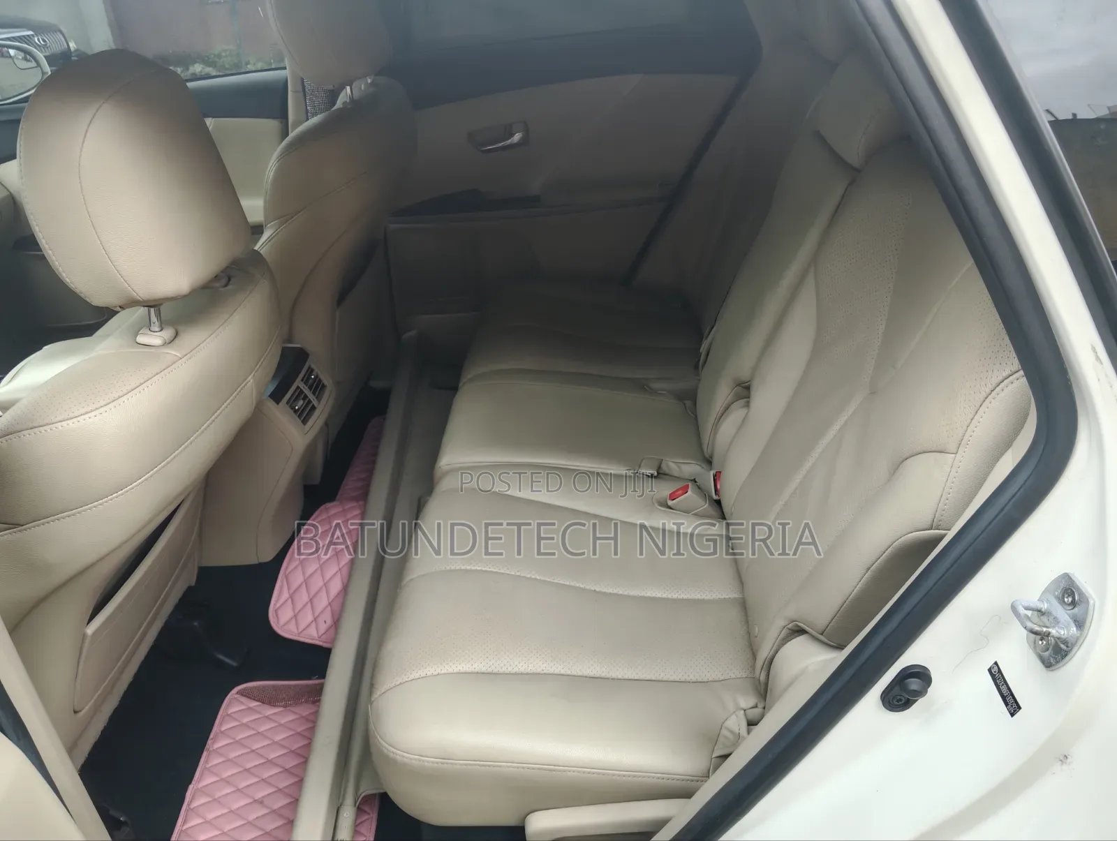 Toyota Avanza 2015 White