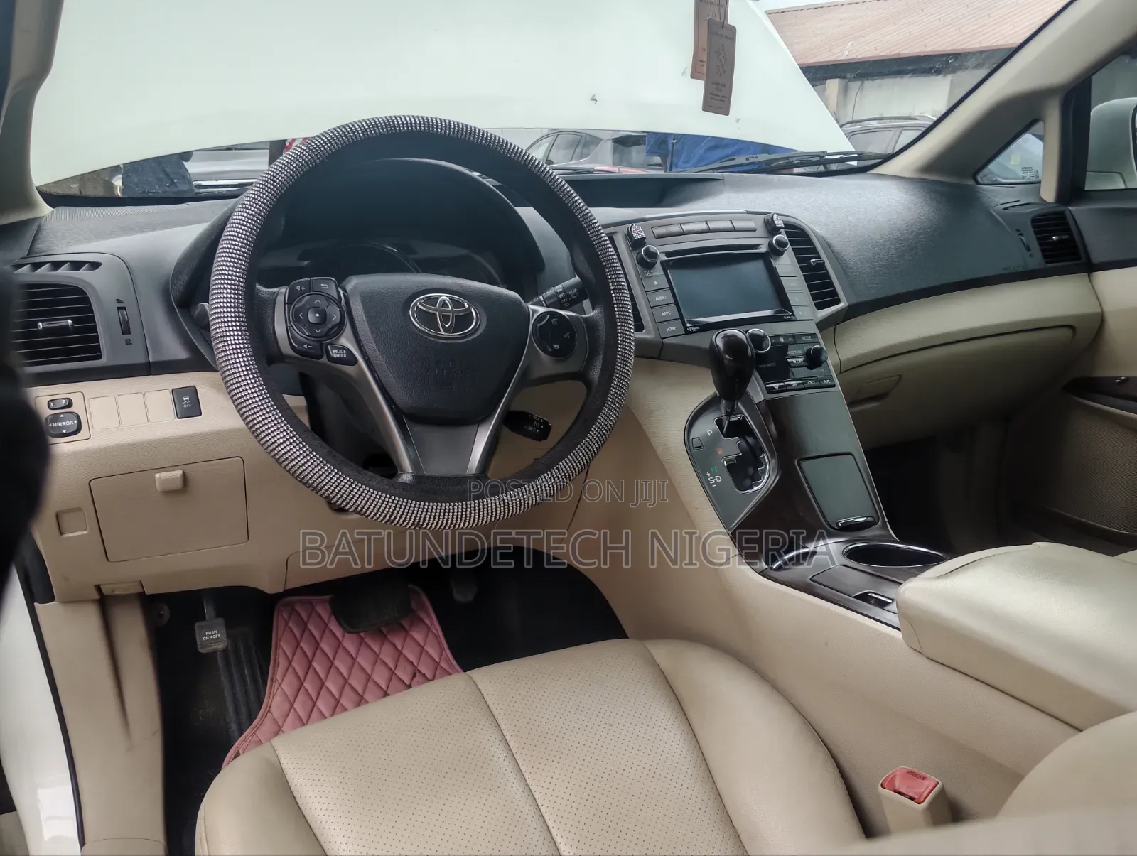 Toyota Avanza 2015 White