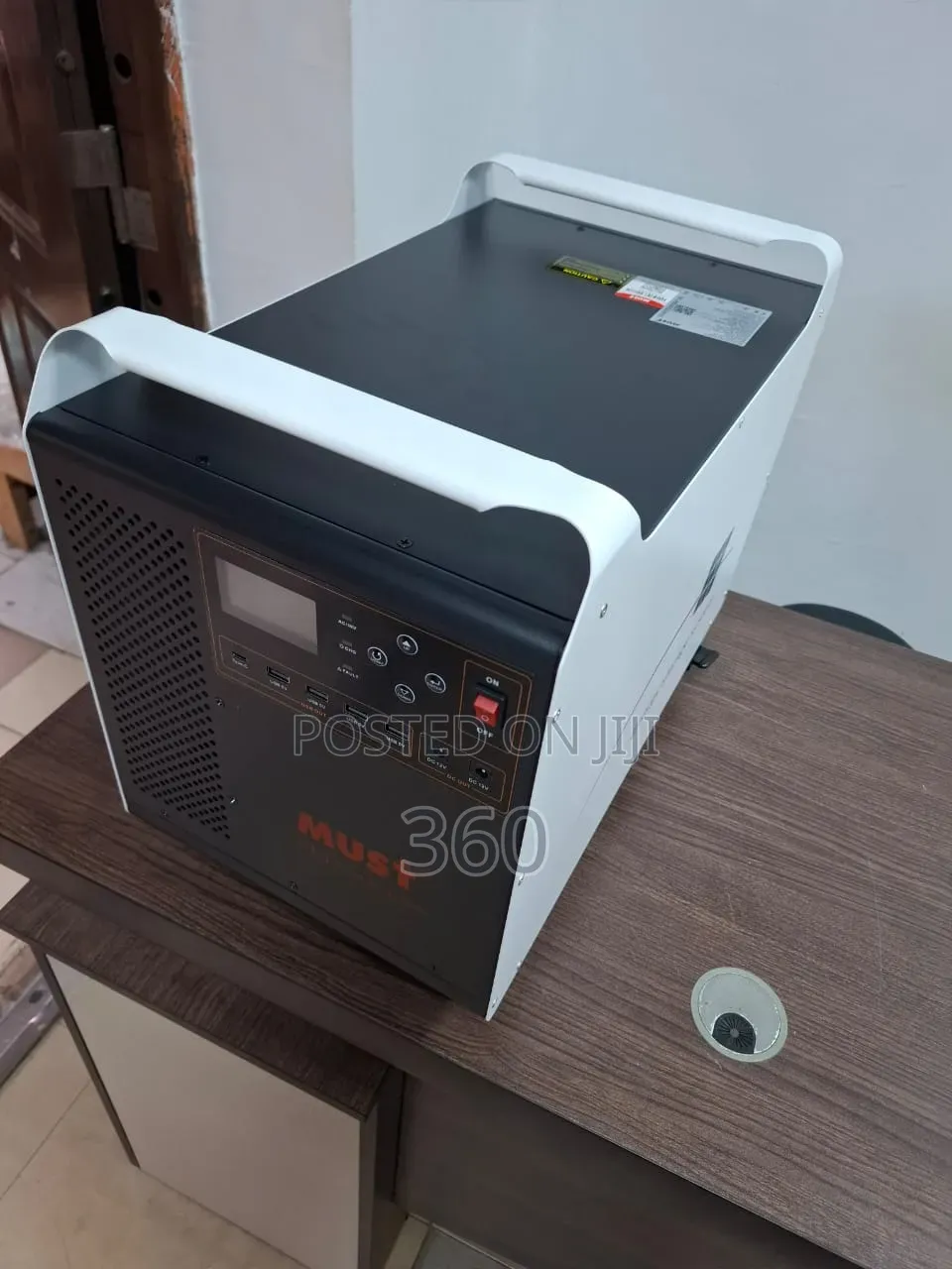 Must 3kw/3kwh Solar Generator