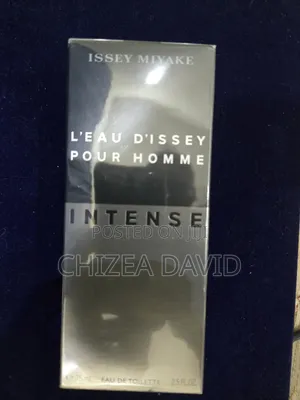 l'Eau d'Issey Pour Homme Intense (Eau De Toilette,)
