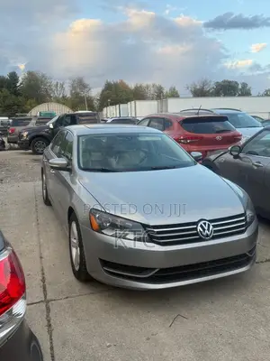 Volkswagen Passat SE 2013 Silver