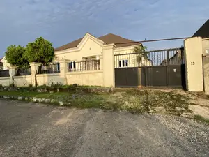 3bdrm House in Goshen Villa Estate, Sabon Lugbe for sale