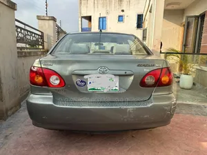 Toyota Corolla 2004 Green