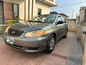 Toyota Corolla 2004 Green