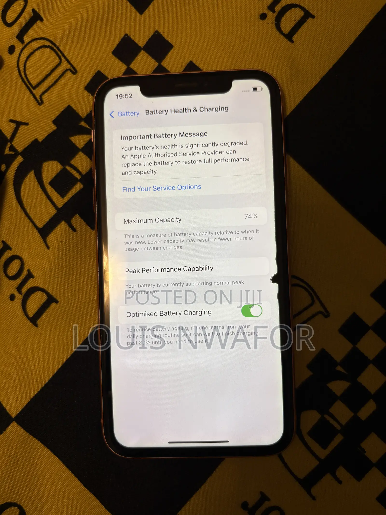 Apple iPhone XR 64 GB Red