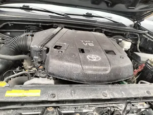 Toyota Tacoma 4dr Double Cab 5.0 ft. SB (2.7L 4cyl 4A) 2015 Gray
