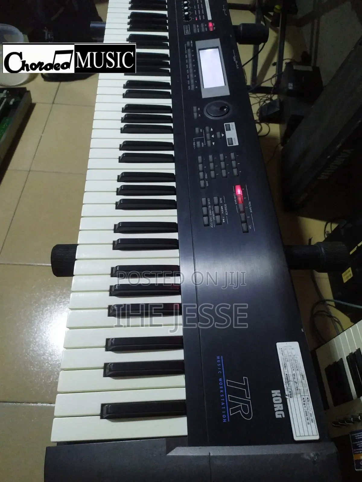 Korg TR76 Synthesizer Keyboard