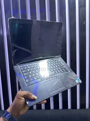 Laptop Dell Latitude 14 5480 8GB Intel Core i5 SSD 256GB