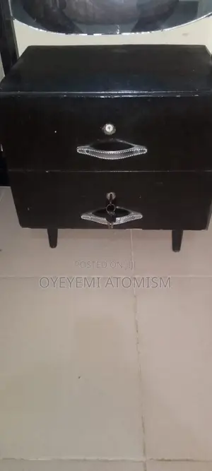 Standing Mirror With Two Drawers.