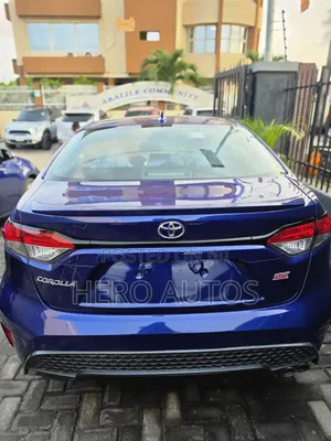 Toyota Corolla 2021 Blue