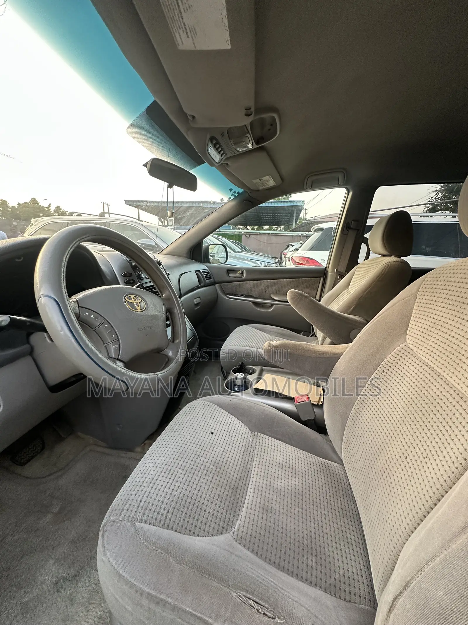Toyota Sienna LE AWD 2006 Gold