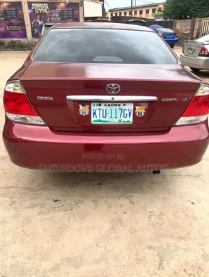 Toyota Camry 2006 Burgundy