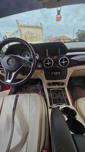 Mercedes-Benz GLK-Class 2015 Red