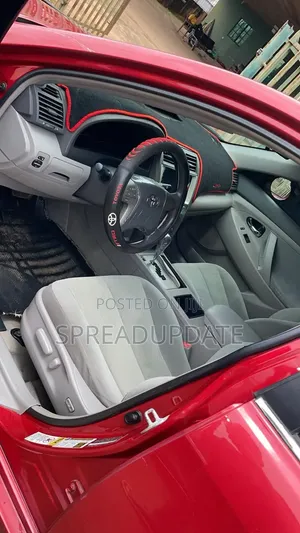 Toyota Camry 2009 Red
