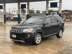 Ford Explorer XLT 4dr SUV AWD (3.5L 6cyl 6A) 2015 Black
