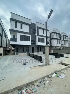 3bdrm Duplex in Lekki Phase 1 for sale