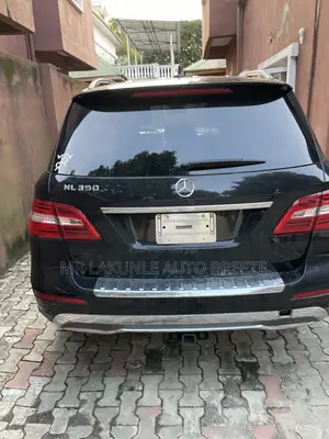 Mercedes-Benz M Class 2013 Black