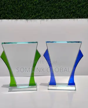 Glass Plaque, Transparent Base M