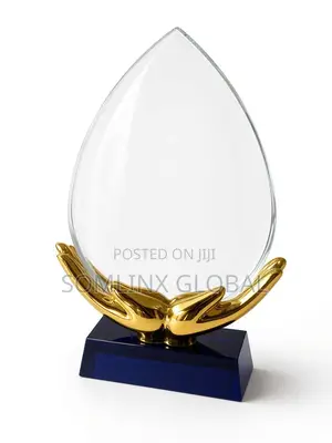 Gold Hand Crystal -2