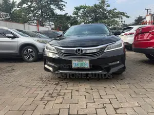 Honda Accord Touring V6 4dr Sedan FWD (3.5L 6cyl 6A) 2017 Black