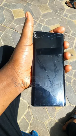 Tecno Camon 40 256 GB Silver
