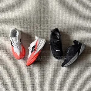Original New Balance Fuelcell Elite Running V5 Available Now