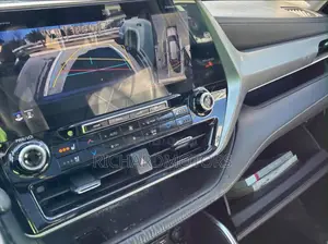 Toyota Highlander Platinum 2021 Silver