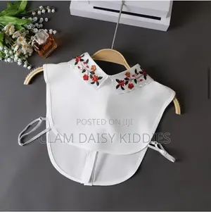 Floral Chiffon Detachable Collar