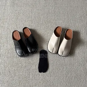 Tabi Babouche Split Toe Mule (With Free Split Toe Socks)