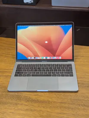 Laptop Apple MacBook Pro 2017 8GB Intel Core i5 SSD 256GB