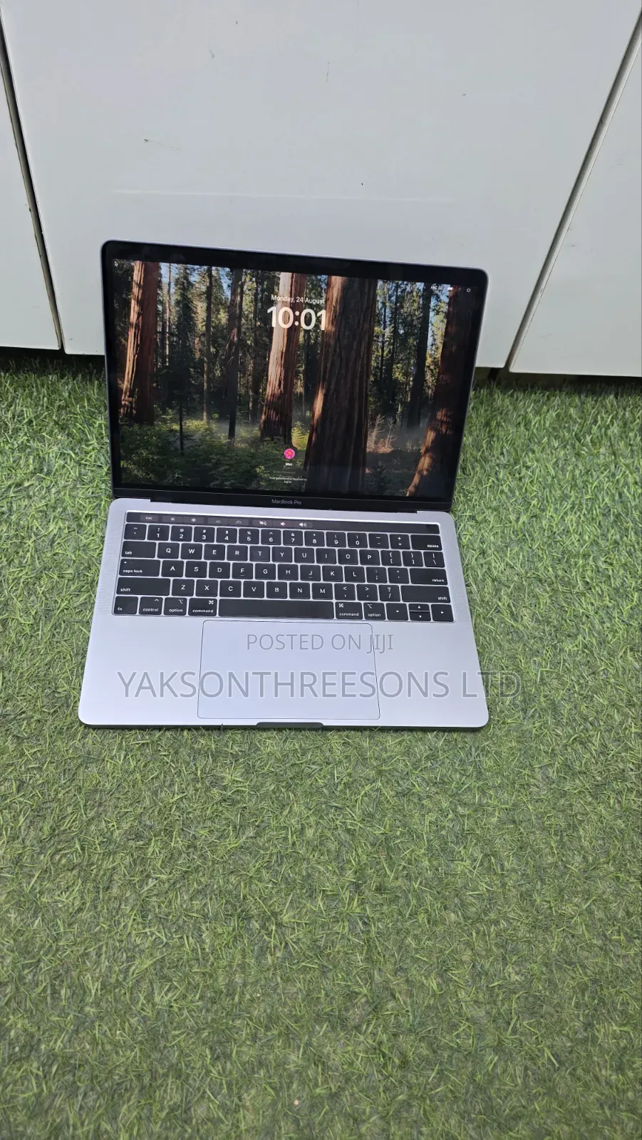 Laptop Apple MacBook Pro 2020 16GB Intel Core i5 SSD 512GB